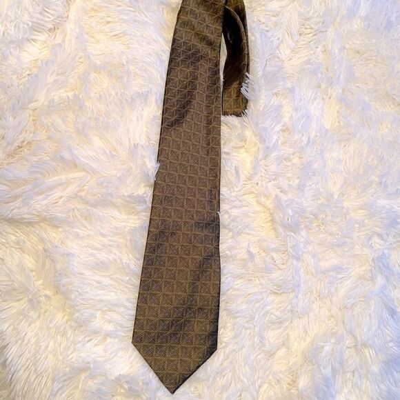 🌷 Calvin Klein🌷100% Silk Tie - Picture 3 of 4